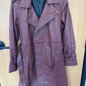 Women’s XS Burgundy Sheepskin Leather Trench Coat